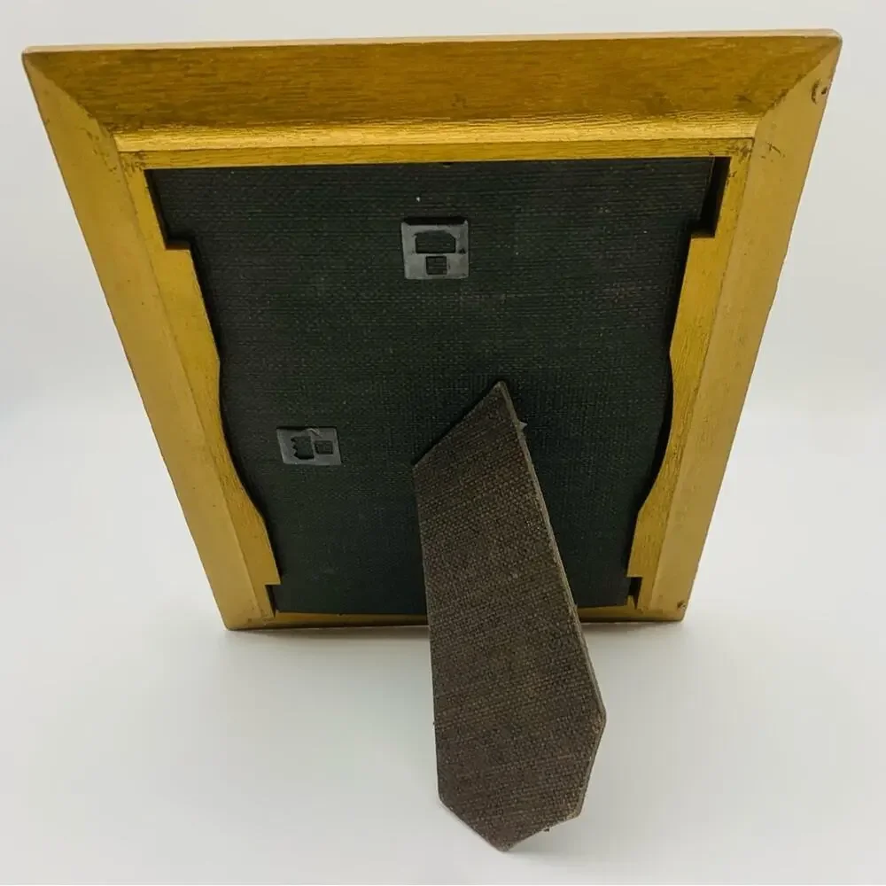 1973 Intercraft Intricate Picture Frame